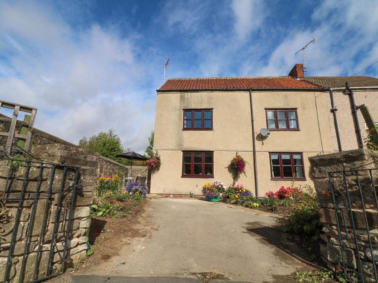 Clowne Dove Cottage מראה חיצוני תמונה